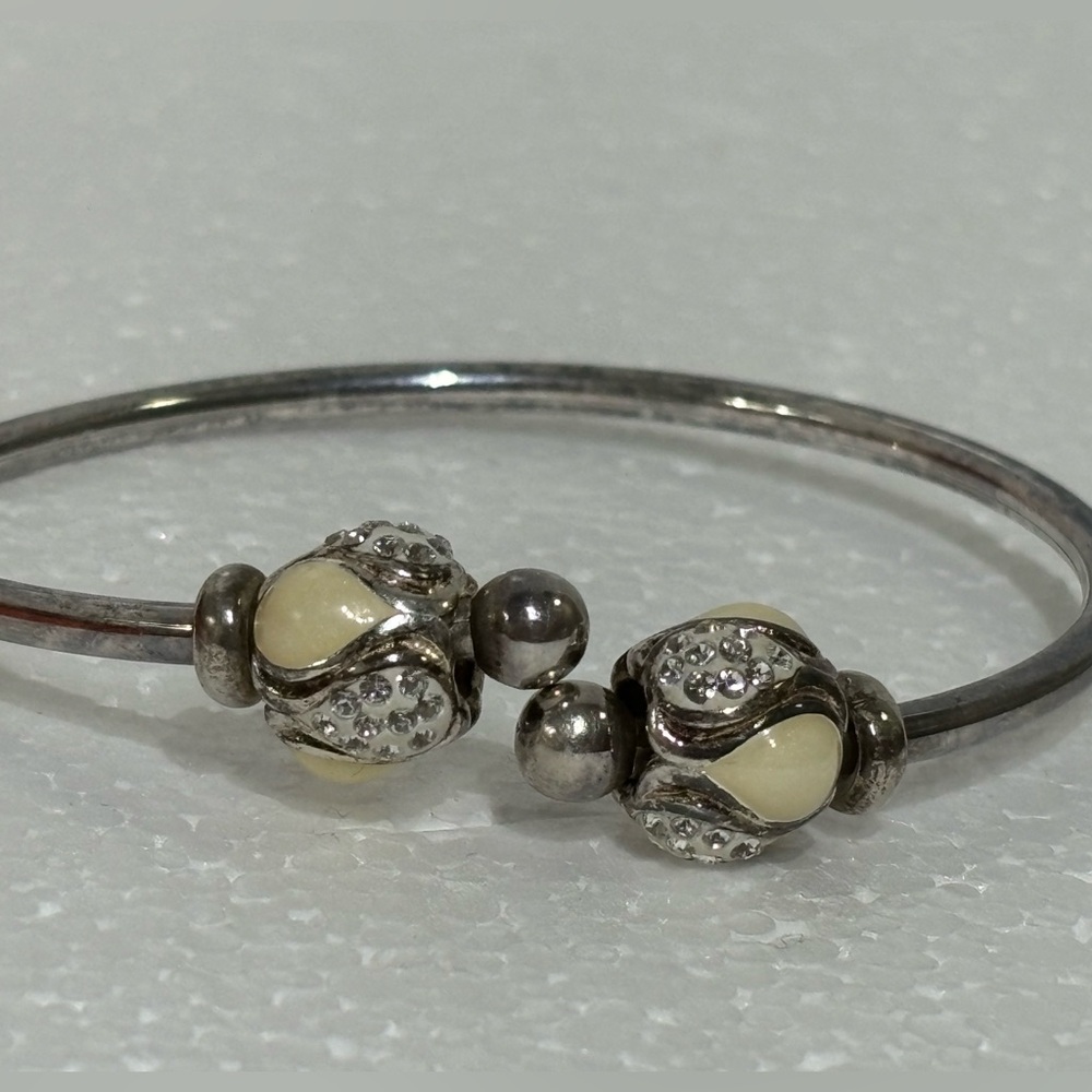 Persona Bangle - Picture 2 of 5